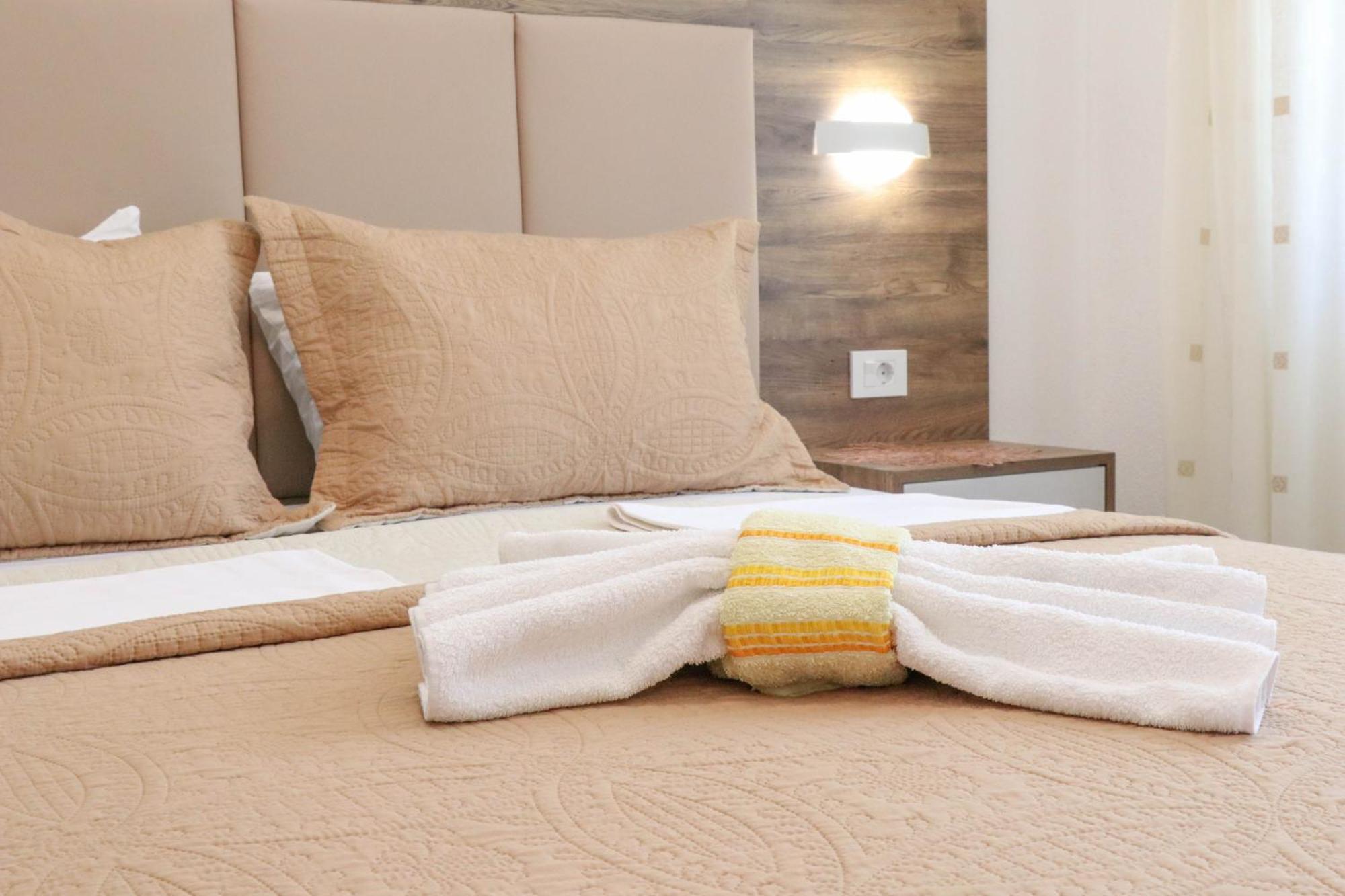 B&B Lovac Hasa 2 Ulcinj Quarto foto