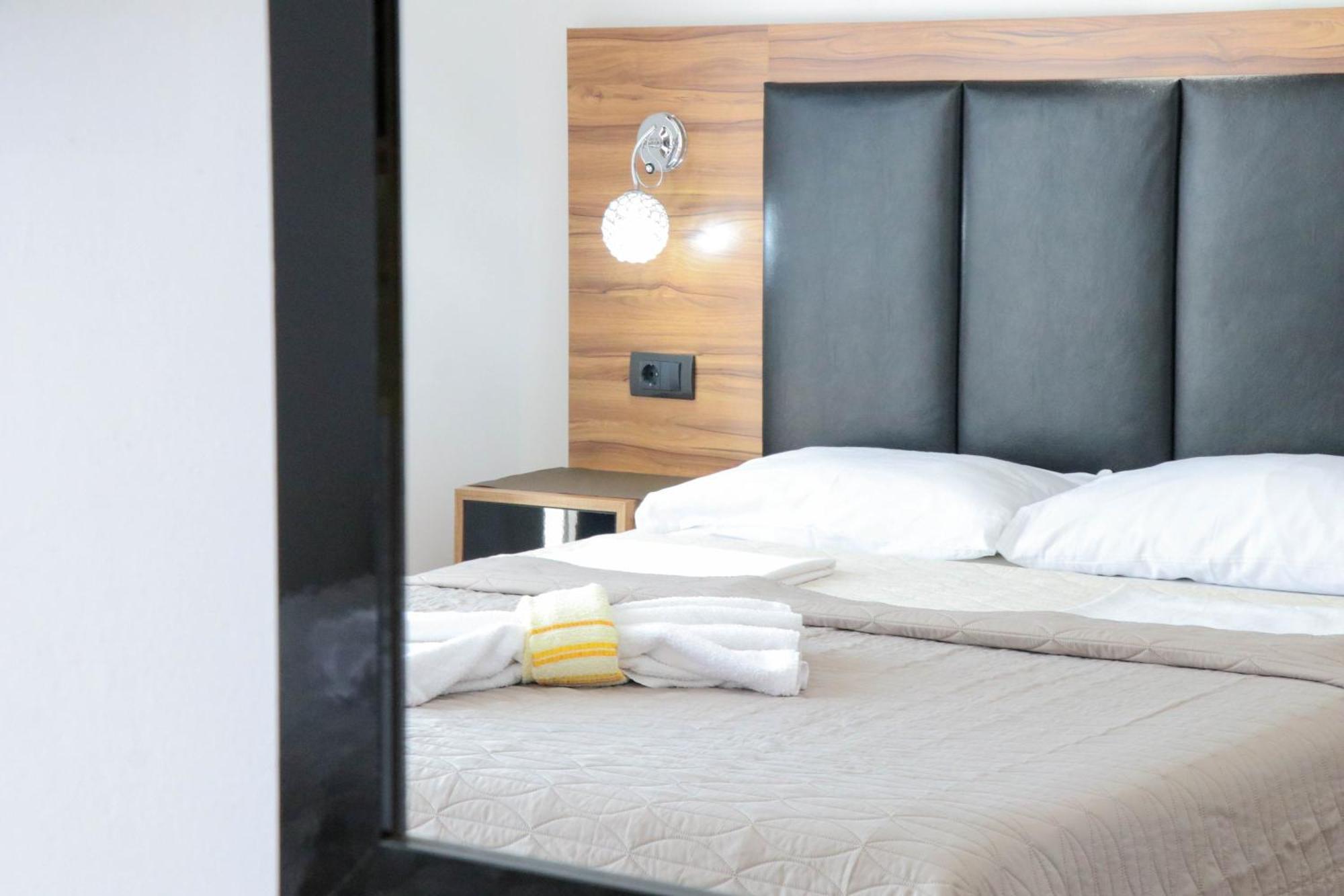 B&B Lovac Hasa 2 Ulcinj Quarto foto