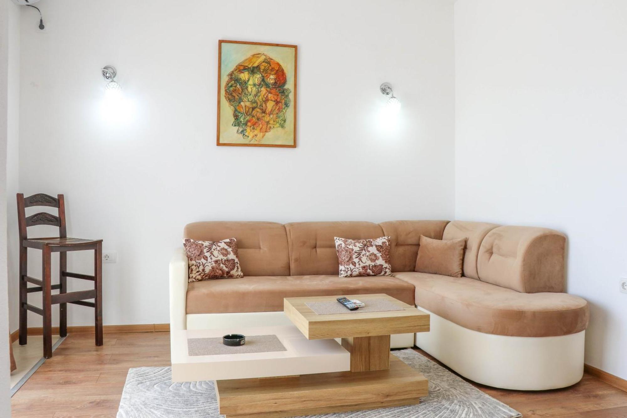 B&B Lovac Hasa 2 Ulcinj Quarto foto